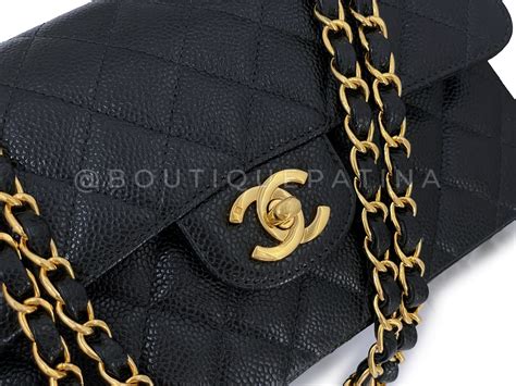 chanel bag caviar small